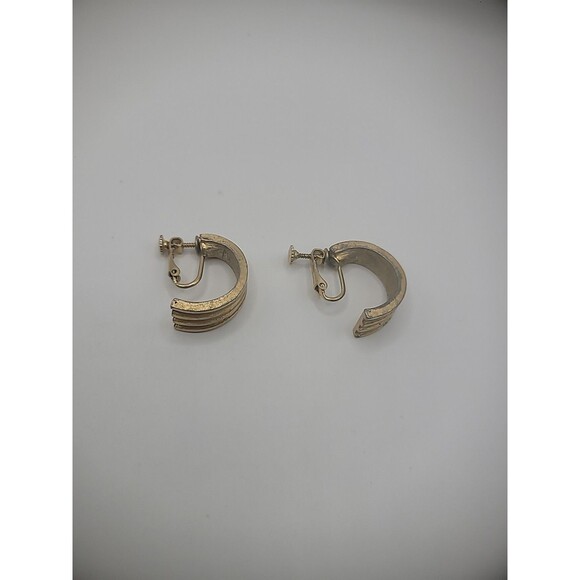 Vintage Napier Gold Tone Clip On Screw Back Earrings Womens Jewelry Costume - Picture 11 of 12